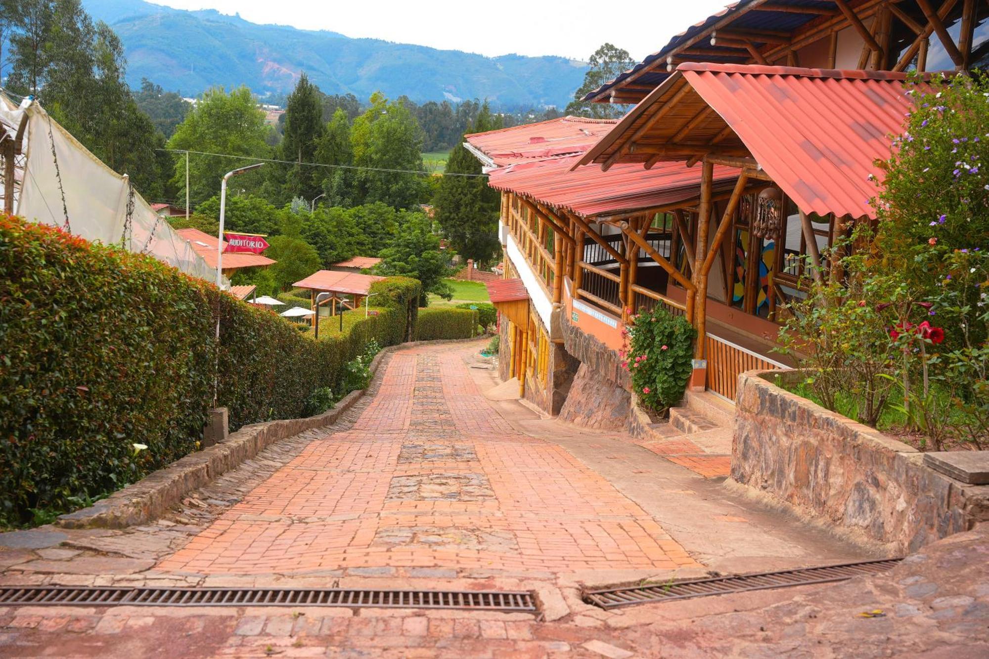 Hotel Campestre Inaoska Ecospa Nobsa エクステリア 写真